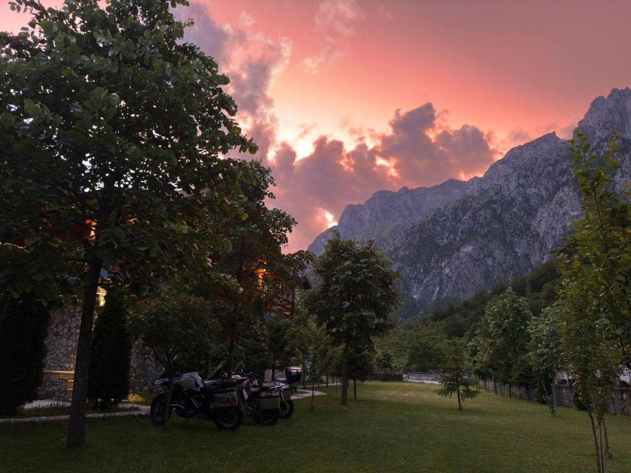 Valbona Relax Hotel Ngoại thất bức ảnh