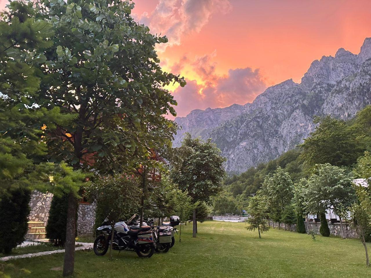Valbona Relax Hotel Ngoại thất bức ảnh