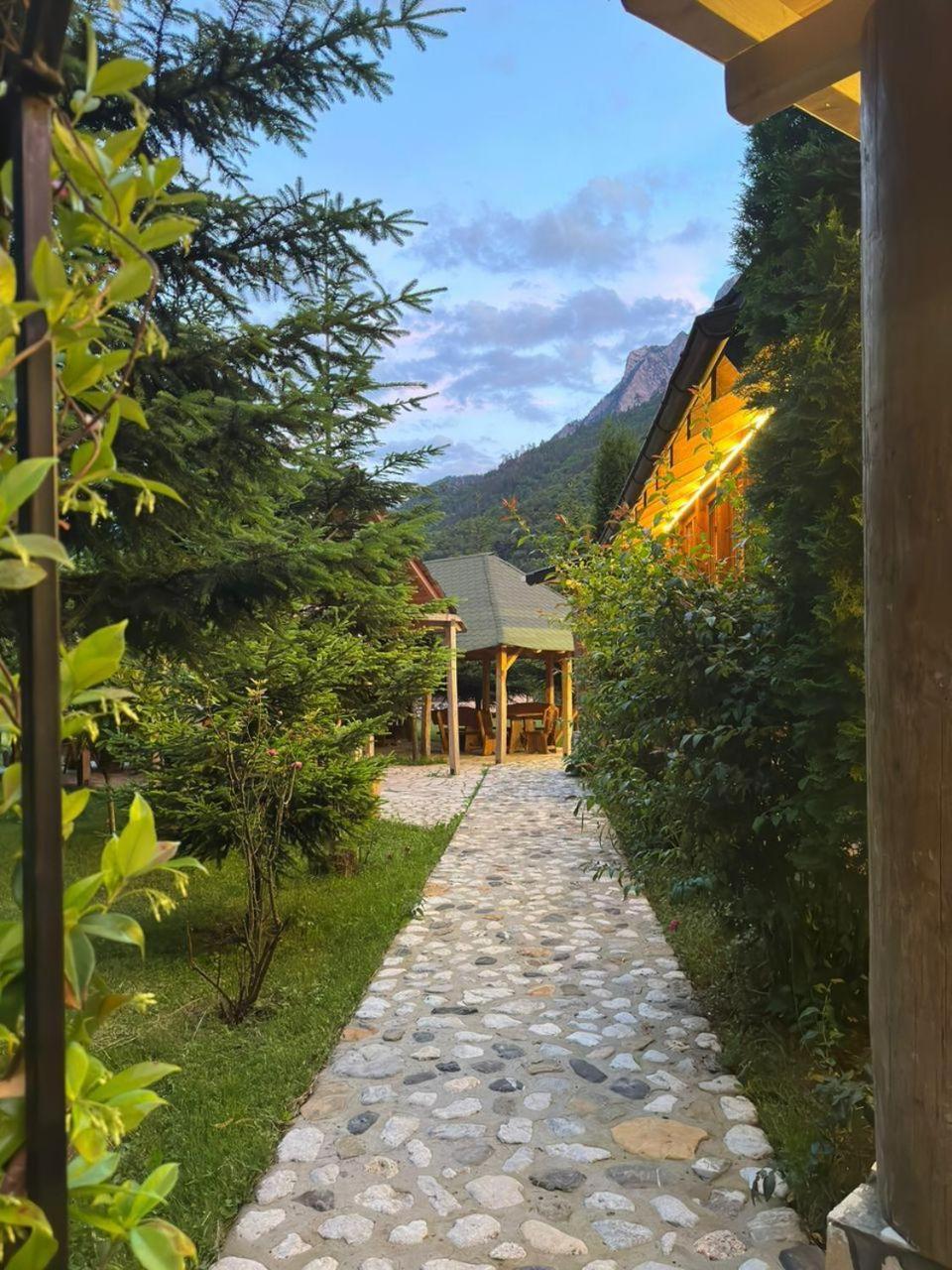 Valbona Relax Hotel Ngoại thất bức ảnh